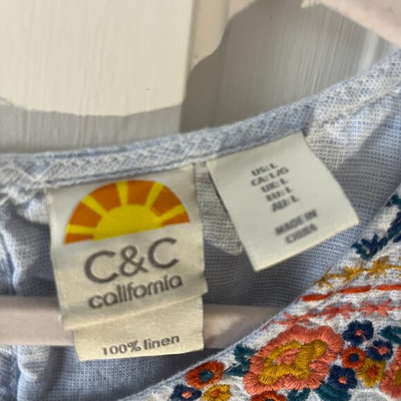 C&C California Dress with pockets %100 linen with embroidered neckline, size L - Picture 4 of 10
